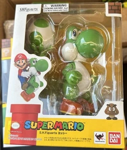 Bandai Tamashii Nations S.H. Figuarts Yoshi "Super Mario Bros" Action Figure New - Picture 1 of 1