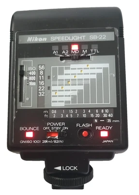Nikon Speedlight SB-22 Shoe Mount Flash Excellent 3119641 - Image 1 of 4