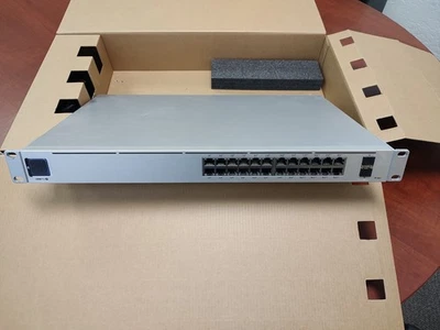 Ubiquiti Networks USW-PRO-24-POE - Image 1 of 3