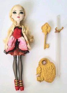 EVER AFTER HIGH APPLE WHITE DRESSED DOLL, STAND - Bild 1 von 3
