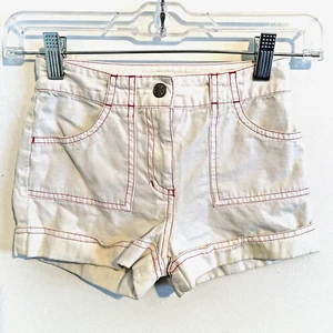 Girls White Shorts Size 7 Solid Basic Shorts with pockets and pink trim - Picture 1 of 3