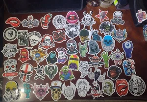 Creepy Skull lotto di adesivi pvc lucido sticker set 50pz 2"-3" - Foto 1 di 1