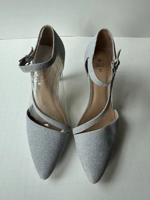 Call It Spring Silver Glitter High Heels Size 8 Women's - Image 1 of 4