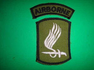 2 Vietnam War Patches: AIRBORNE Arc + US 173rd AIRBORNE Brigade Patch - Picture 1 of 3