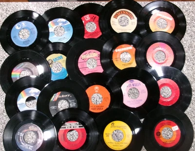 Lot OF 30  CLASSIC COUNTRY 45RPM-Premium Lot-All Listed - Image 1 of 4