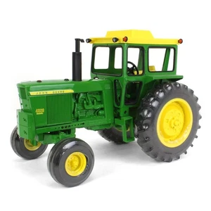 1/16 John Deere 4520 Tractor with Cab, 2001 National Farm Toy Show, ZFN16087a - Picture 1 of 5