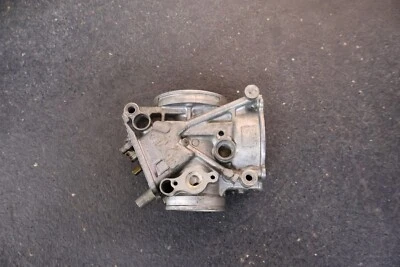 KAWASAKI 2001 ZX900 ZX9R NINJA RIGHT OUTSIDE CARBURETOR HOUSING EMPTY BODY - Image 1 of 4