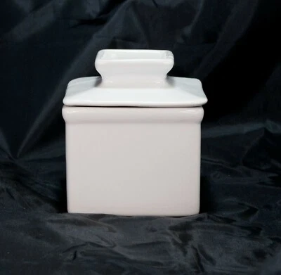 Fox Run White Porcelain Butter Keeper Pre-Owned Excellent Condition - Image 1 of 3