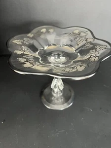 DEPRESSION GLASS SILVER OVERLAY VINTAGE CANDY~NUT DISH~SILVER RIM~FOOTED 5” - Picture 1 of 4