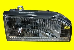 HEAD LAMP 88-89 PASSENGER SIDE SDN MZ323 OEM - Picture 1 of 2