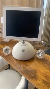 Apple iMac G4 –  Kult aus 2002 (1351) - Bild 1 von 5