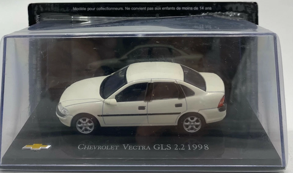 EBOND Modellino Chevrolet Vectra GLS 2.2 - 1998 - Die Cast - 1:43 - 0089 - Immagine 1 di 1