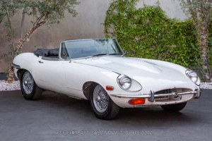 1970 Jaguar XK Roadster - Picture 1 of 12