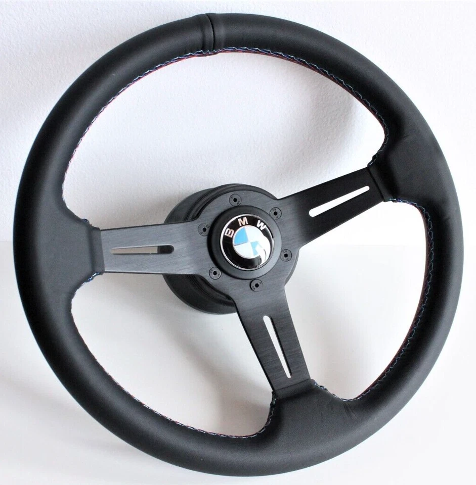 Volante compatible con BMW cuero usado estilo M E10 2002 1502 1602 1802 65-76 Foto 1 de 4