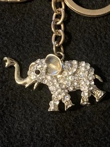 Llavero Llavero Elefante con Estrás Blanco - Imagen 1 de 6