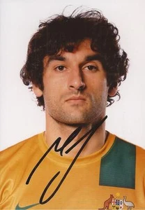 FOTO RETRATO 6x4 firmada por AUSTRALIA & ASTON VILLA: MILLA JEDINAK + CERTIFICADO DE AUTENTICIDAD - Imagen 1 de 1