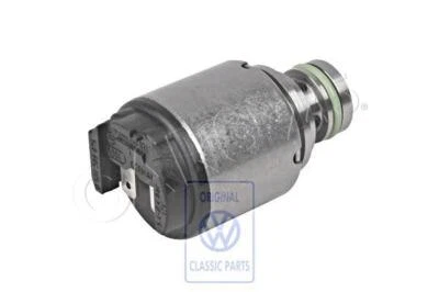 Genuine AUDI VW SKODA A4 Avant quattro S4 Cabrio A6 S6 A6L A8 Valve 01V927333A - Image 1 of 2
