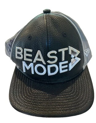 New Era Firmado Marshawn Lynch Beastmode Hombre Negro Cuero Ajustable Foto 1 de 4