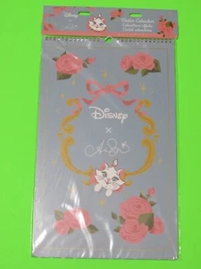 2023 Disney Parks Ann Shen Poster Kalender Aristokaten Prinzessin Alice süß Neu in Verpackung - Bild 1 von 2
