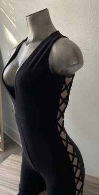 Mono negro Bebe talla 4 sin mangas con tiras Foto 1 de 4