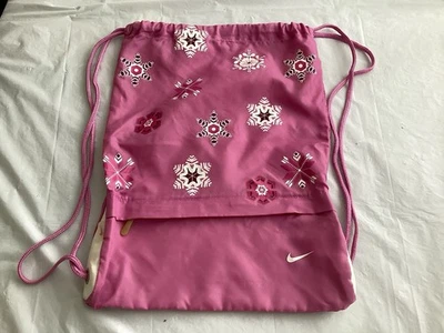 耐克女士抽绳健身房背包带雪花印花 — 第 1/4 张图片