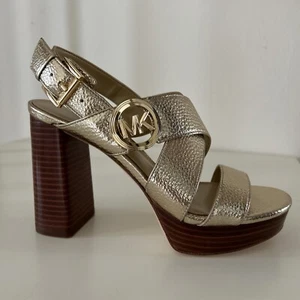 Michael Kors Women’s Vera Logo Charm High Heel Platform Sandal Pale Gold 7M - Picture 1 of 6