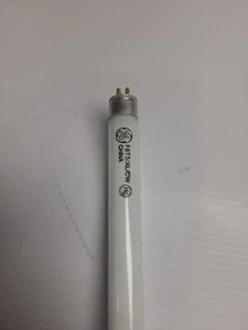 12 inch F8T5 Cool White 4100K T5 Fluorescent Tube GE 90063 F8T5/XL/CW Extra Life - Picture 1 of 3