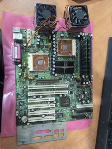 Scheda MP TYAN S2466 doppia AMD Athlon con 2x AMD MP 2000+, 1 GB, protezione I/O, riscalda - Foto 1 di 24