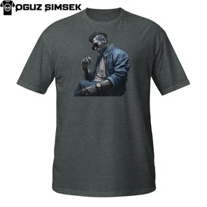 Urban Inked Style T-Shirt - Cool Tattooed Guy in Retro Blue Jacke - Bild 1 von 32