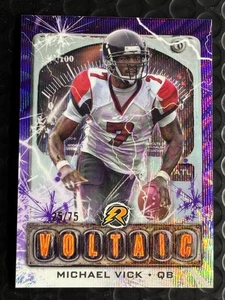 2024 Topps Resurgence - Voltaic Michael Vick Purple Surge Refractor/75 Falcons - Imagen 1 de 2