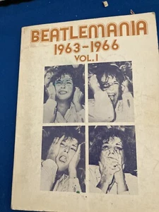 Beatlemanía 1963 - 1966 Vol 1 The Beatles Piano Partituras Guitarra Acordes Libro - Imagen 1 de 1