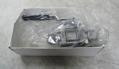 💥NEW SWAGELOK 1/2" STAINLESS STEEL BALL VALVE 2200 PSIG 151 BAR SS-63TS8 - Image 1 of 4