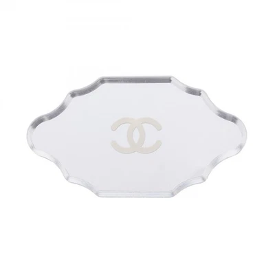 Broche CHANEL COCO Mark espelho aço inoxidável plástico usado feminino logotipo CC - Imagem 1 de 4