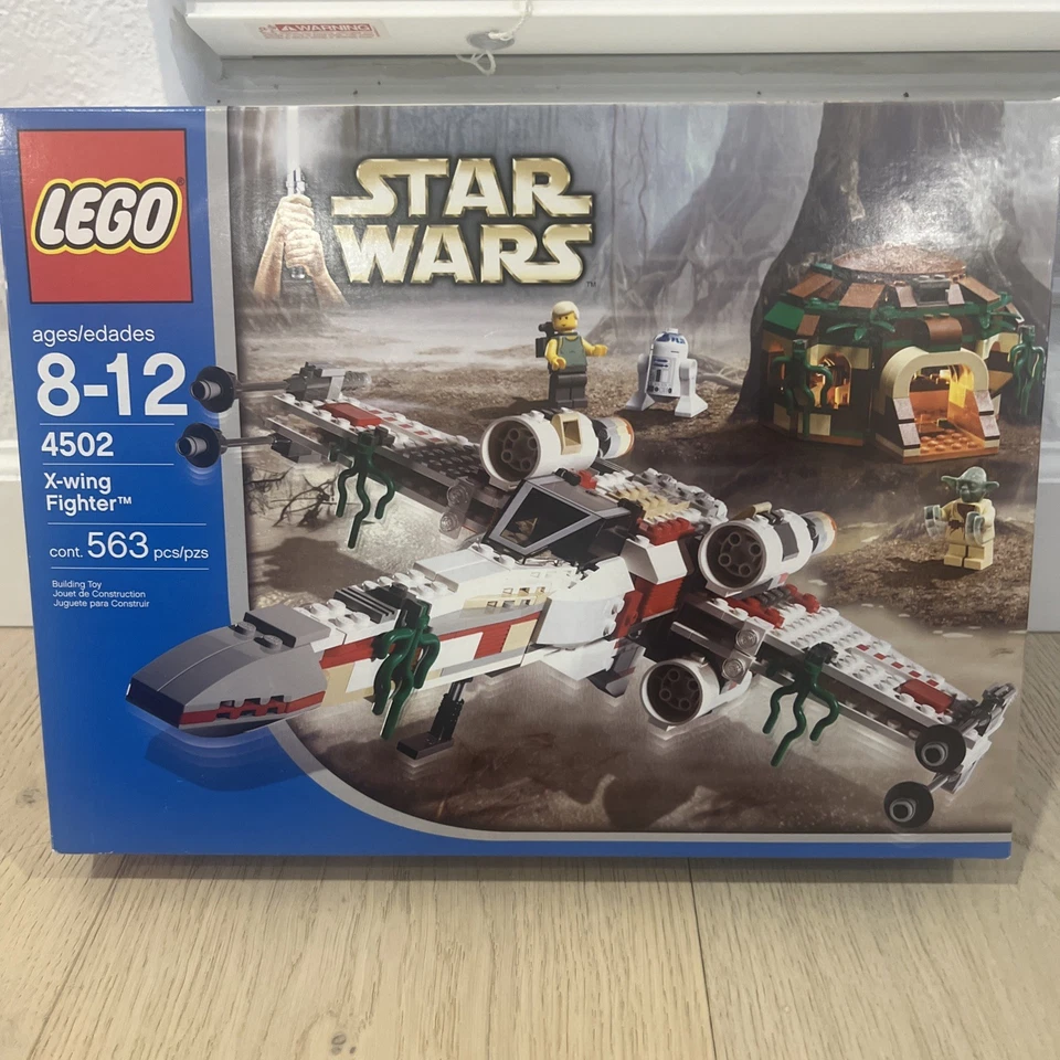 LEGO Star Wars: X-Wing Fighter (4502) - Image 1 of 4