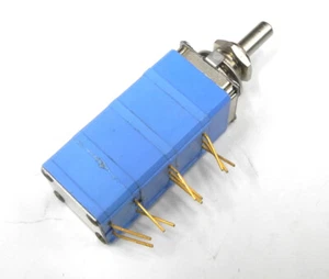 Olla lineal doble Clarostat de 10 k de nuevo con interruptor SPDT push-pull, eje de 18". PC - Imagen 1 de 1