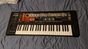 Roland SH-201 Analog Modeling Synthesizer Black keyboard - Picture 1 of 6