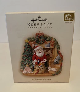 Hallmark Christmas  A Glimpse Of Santa Lights Up. - Picture 1 of 2