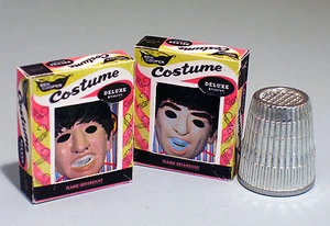 Puppenhaus Miniatur 1:12 Beatles Kostüm Boxen George und Ringo 60er Jahre Dollhouse - Bild 1 von 6