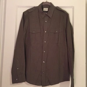 THREADS & HEIRS Men's Olive Green Buttondown Shirt (SMALL) (GOOD CONDITION) - Picture 1 of 1