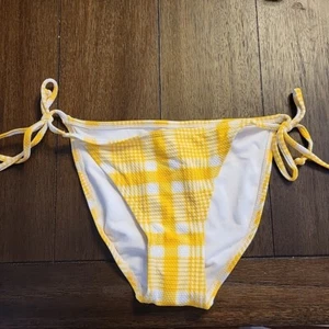 Juniors' Tie String Bikini Bottom - Xhilaration, Yellow, Medium. B66 - Picture 1 of 1