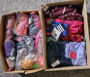 Kinder Großhandel Mystery Box 10 Stück Posten Kleidung Zubehör UVP 175 $+ - Bild 1 von 4