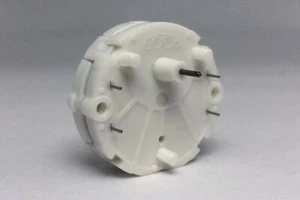 (1) X27.679, X27679, X15.679 Gauge Cluster Stepper Motor for International SEMI - Picture 1 of 5
