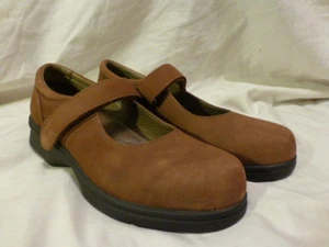 Propét Walker braune Wildleder Mary Jane Freizeit Orthro Damenschuhe US 7,5 M 95 $ NEU! - Bild 1 von 9