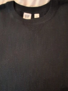 GAP Cash Soft Kids Crewneck Sweater Size Medium Black BNWOT - Picture 1 of 5