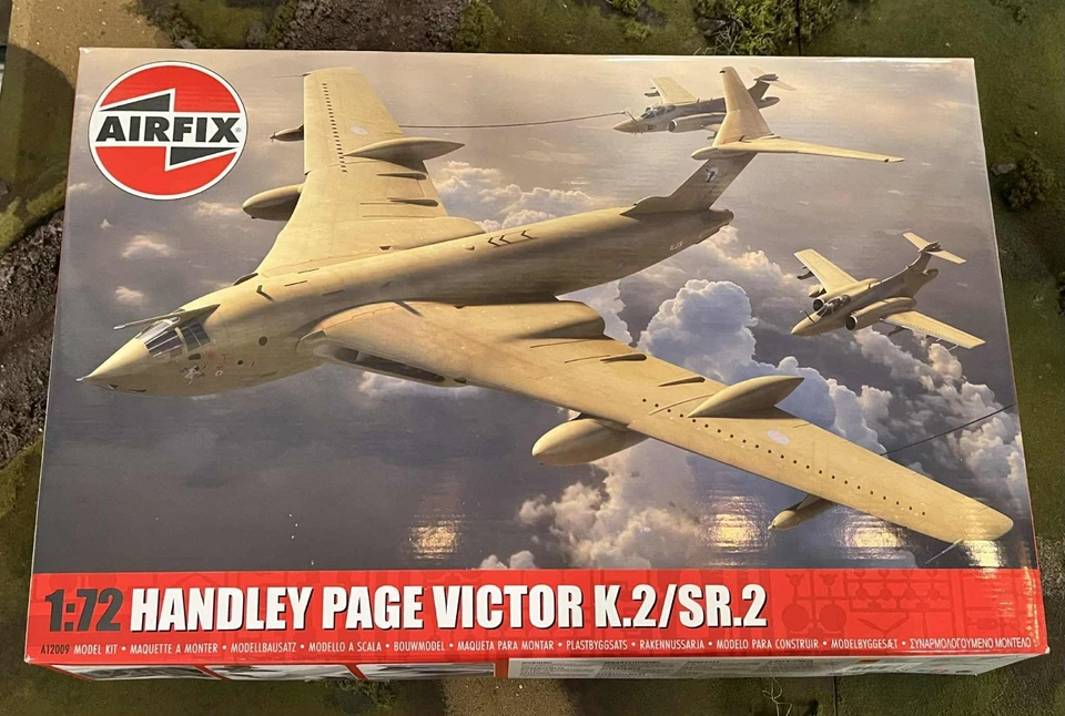 Airfix Models - 1:72 Scale Handley Page Victor K.2 / SR.2 - Image 1 of 1
