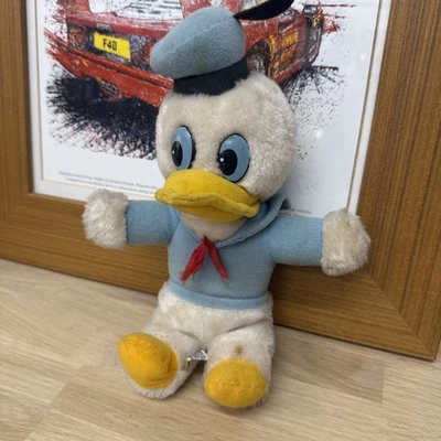 Vintage Walt Disney World Donald Duck 10" Soft Plush Toy - Image 1 of 4