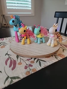 Lala Oopsie Ponies biscotto da tè e mini: nido d'ape, luminoso, malva - Foto 1 di 8
