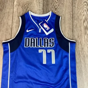 Nike NBA Jersey Dončič dallas #77 youth medium white, blue, grey Icon Edition - Picture 1 of 6