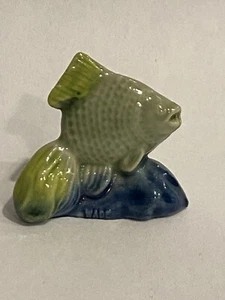 Wade Whimsies Tropical Fish England Red Rose Tea Figurine - Picture 1 of 6