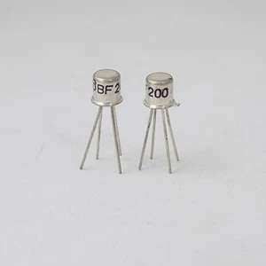 10x BF 200 TRANSISTOR SILIKON NPN/30V/20mA/650MHz/0,13W - Bild 1 von 3